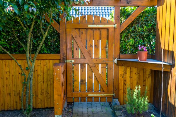 Wood Gate Repair in Crystal Lake