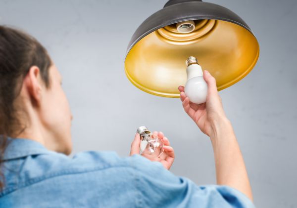 Light Bulb Replacement in Crystal Lake