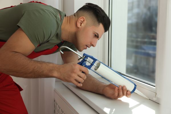 Window Caulking Repair in Crystal Lake