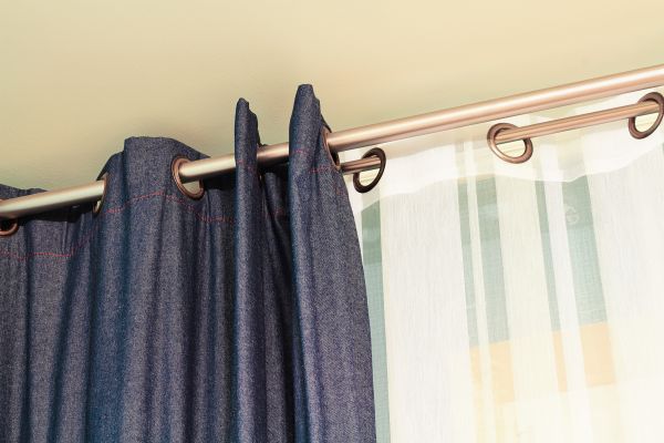 Curtain Rod Replacement in Crystal Lake
