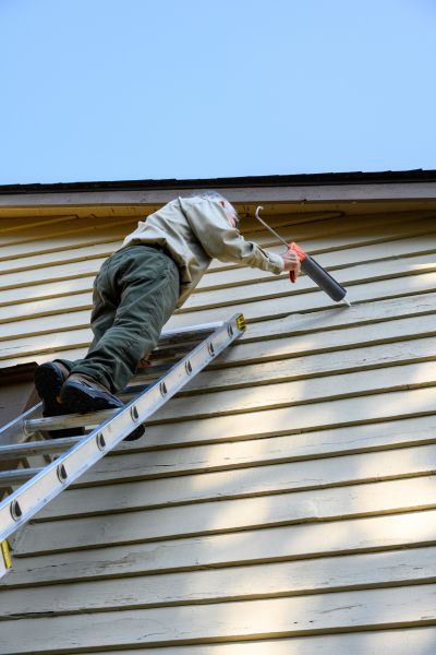 Exterior Caulking in Crystal Lake