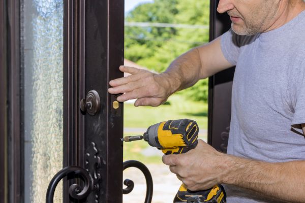 Lockset Replacement in Crystal Lake